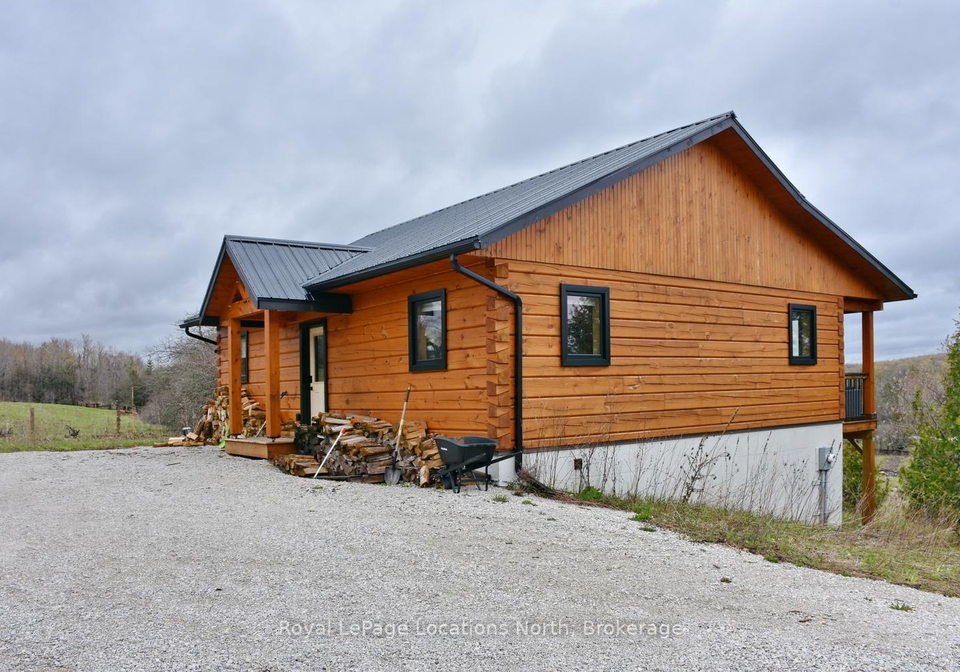 449341-10th-concession-grey-highlands-ontario-x13130926