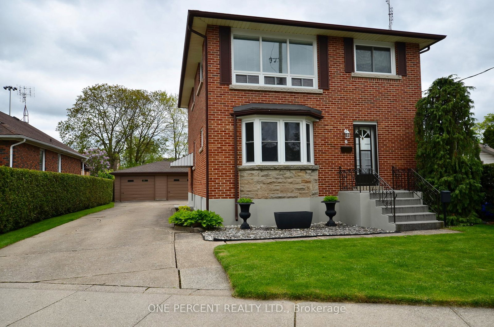 6-kingsway-crescent-st-catharines-ontario-x13130944