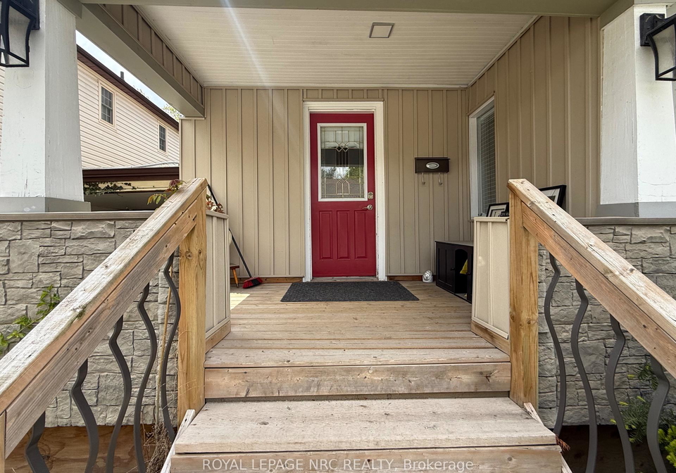 5715-highland-avenue-niagara-falls-ontario-x13131008