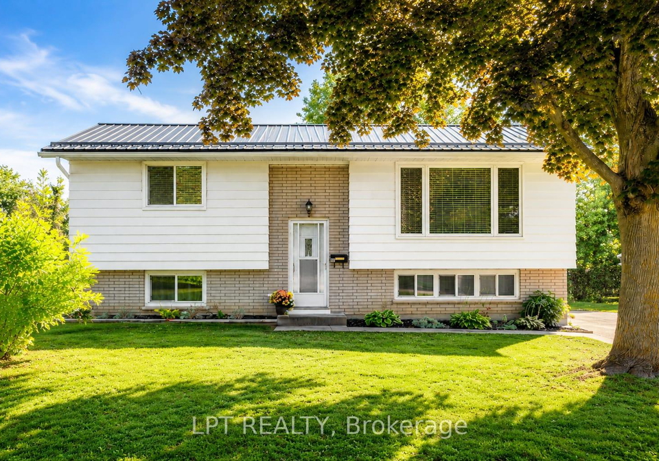 56-st-patrick-street-kawartha-lakes-ontario-x13131088