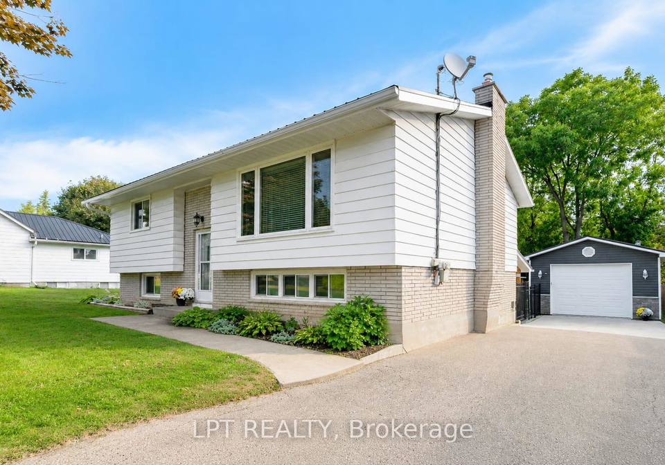 56-st-patrick-street-kawartha-lakes-ontario-x13131088