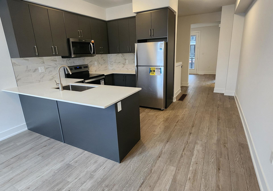 99-roger-street-waterloo-ontario-x13131170