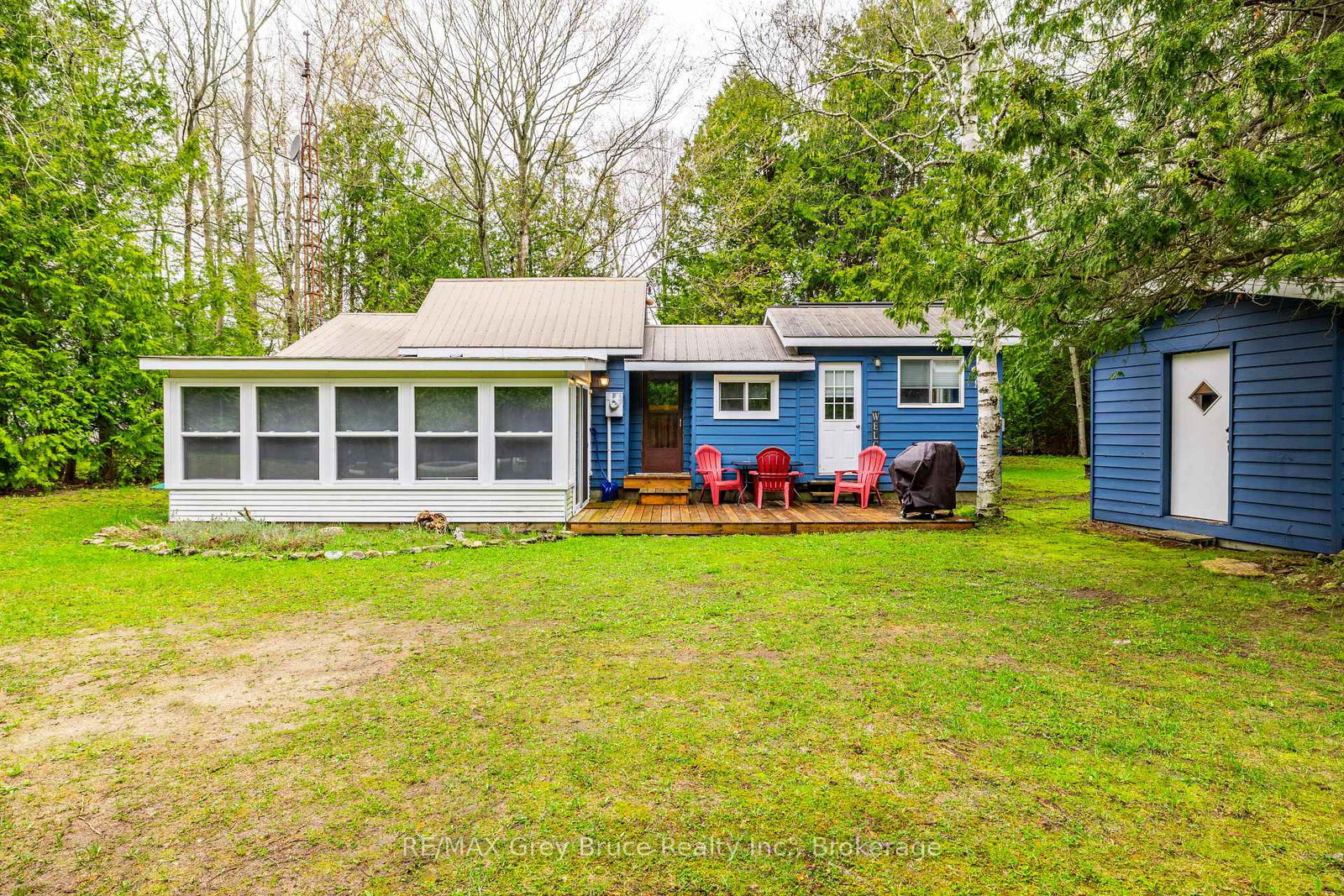 39-cardinal-avenue-south-bruce-peninsula-ontario-x13131278