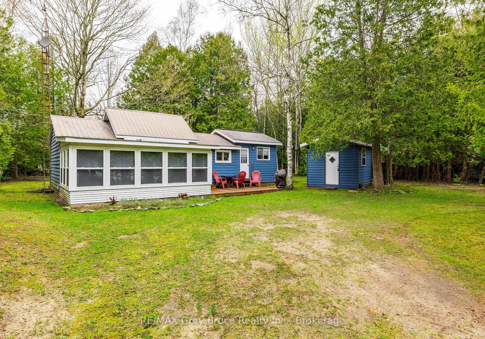 39-cardinal-avenue-south-bruce-peninsula-ontario-x13131278