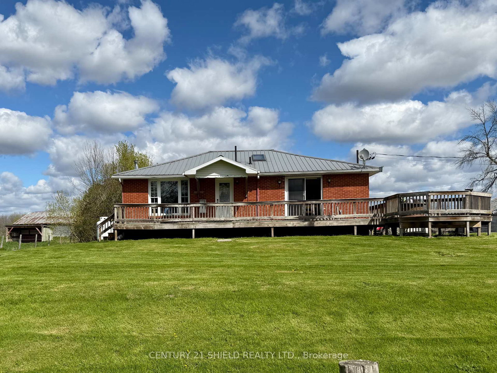 17637-island-road-e-south-stormont-ontario-x13131364