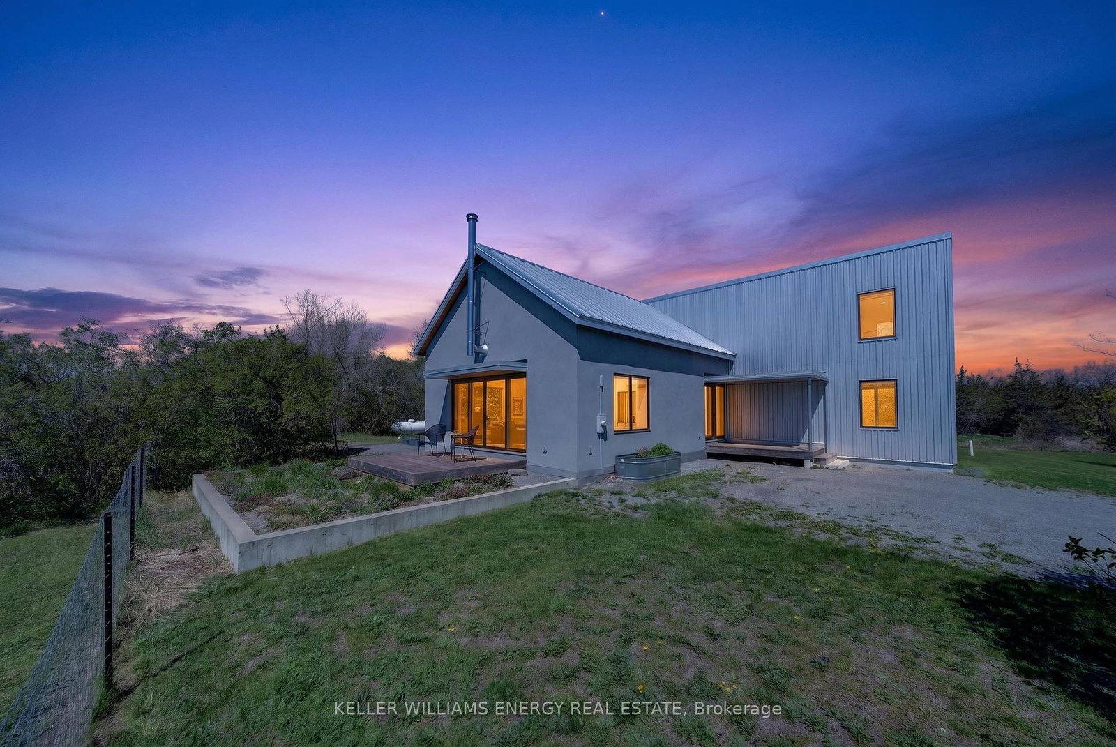 2465-county-road-7-prince-edward-county-ontario-x13131442