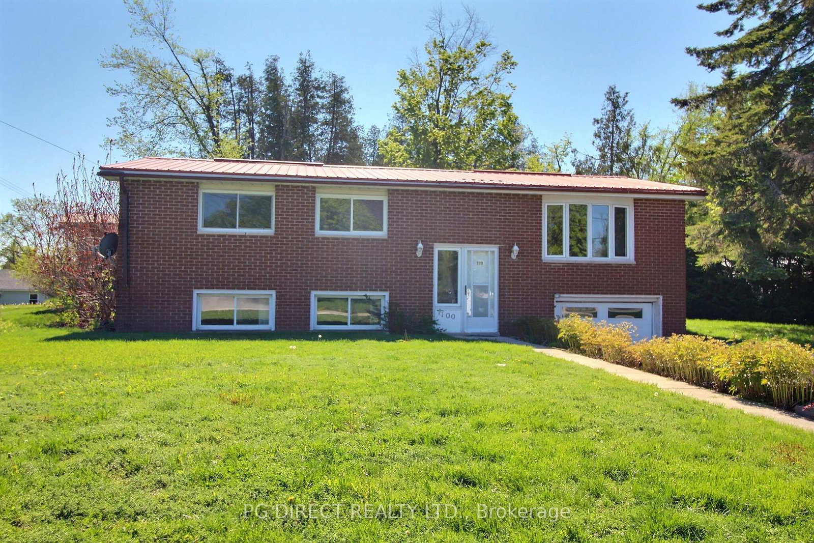 100-francis-street-e-kawartha-lakes-ontario-x13131494