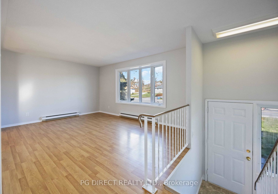 100-francis-street-e-kawartha-lakes-ontario-x13131494