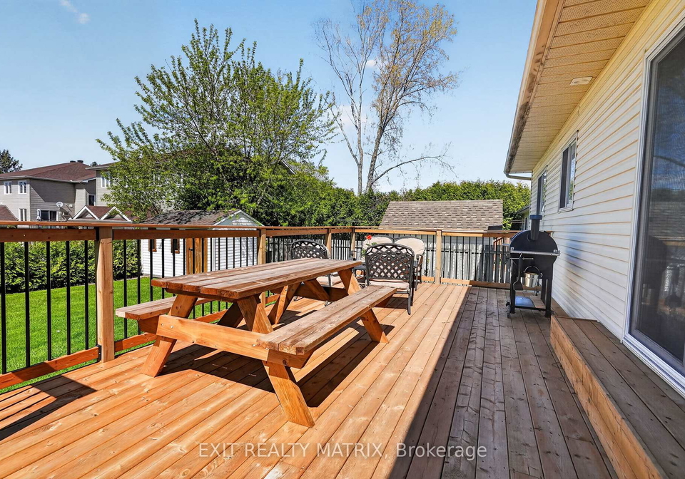 714-des-cedres-avenue-clarence-rockland-ontario-x13131666
