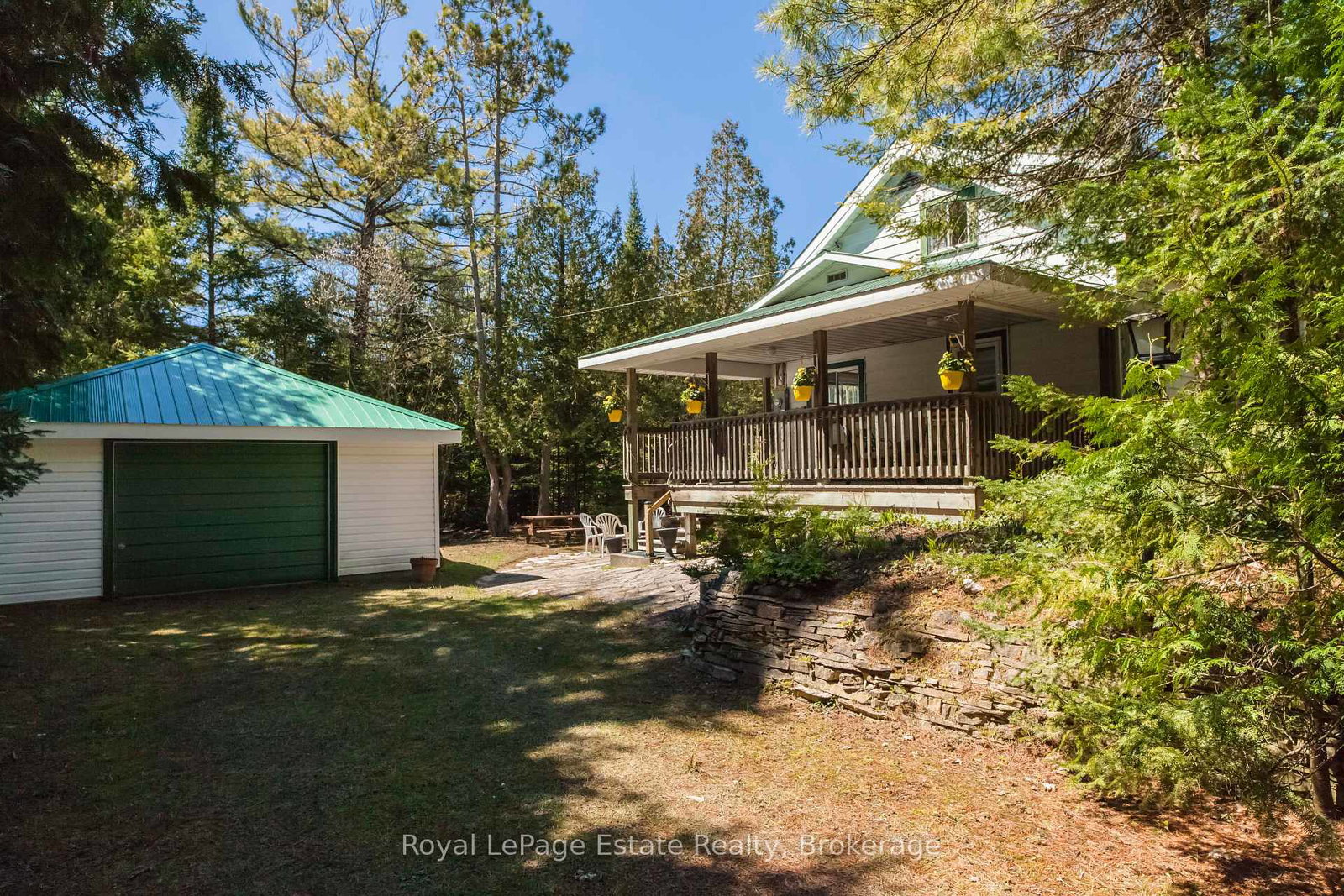 138-third-avenue-n-south-bruce-peninsula-ontario-x13131906