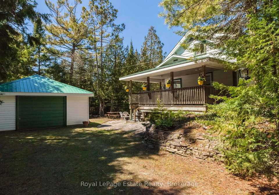 138-third-avenue-n-south-bruce-peninsula-ontario-x13131906