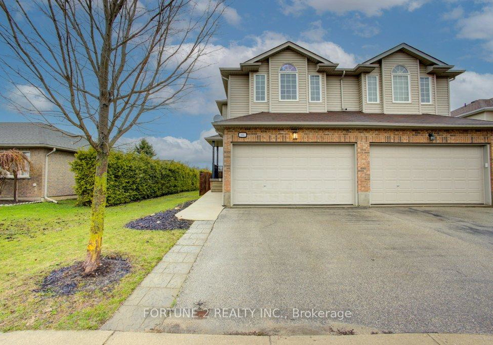 455-danby-street-e-north-perth-ontario-x13131960