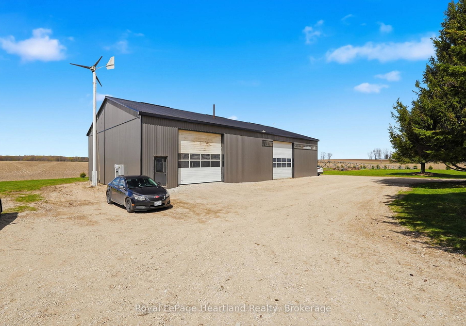 5106-5th-line-minto-ontario-x13132078