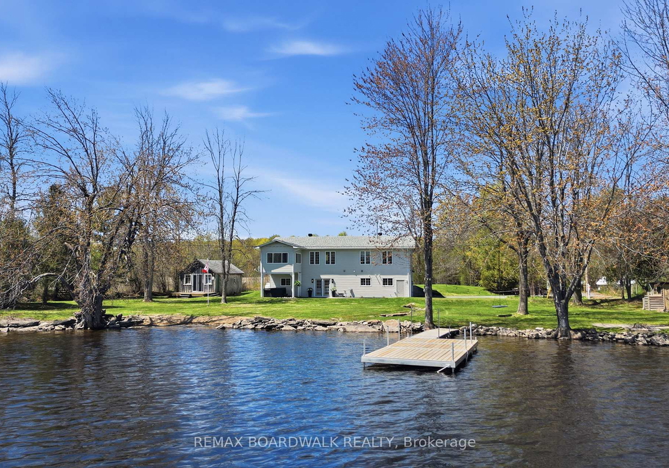 100-mcculloughs-landing-drummondnorth-elmsley-ontario-x13132188