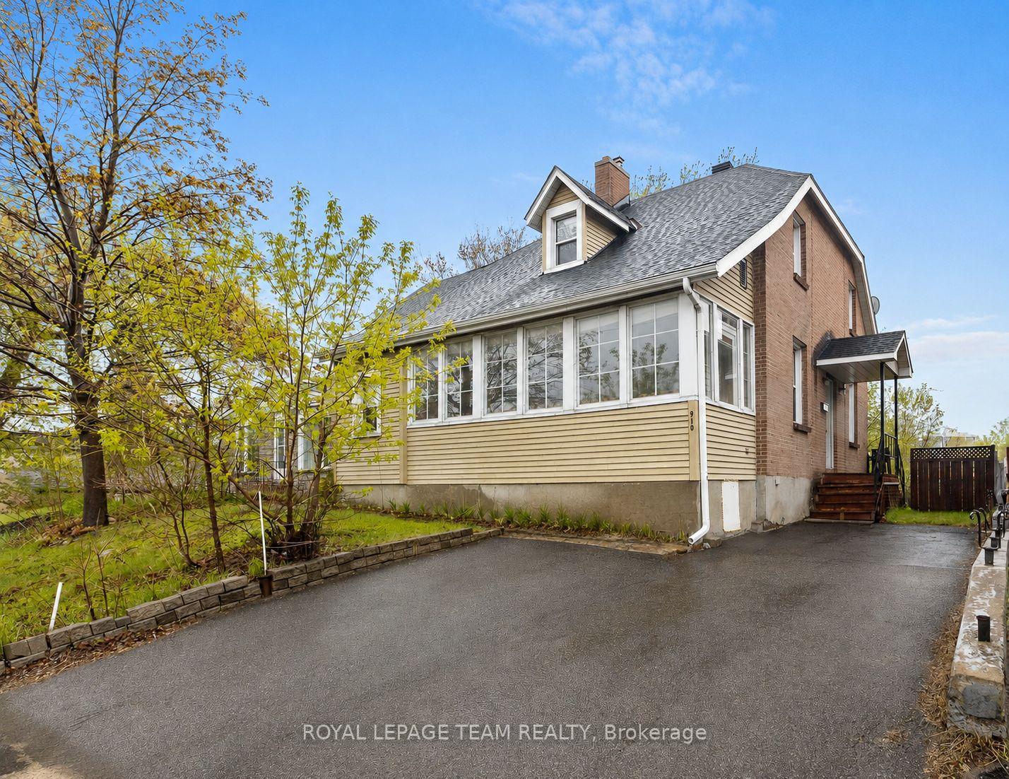 910-pinecrest-road-ottawa-ontario-x13132388