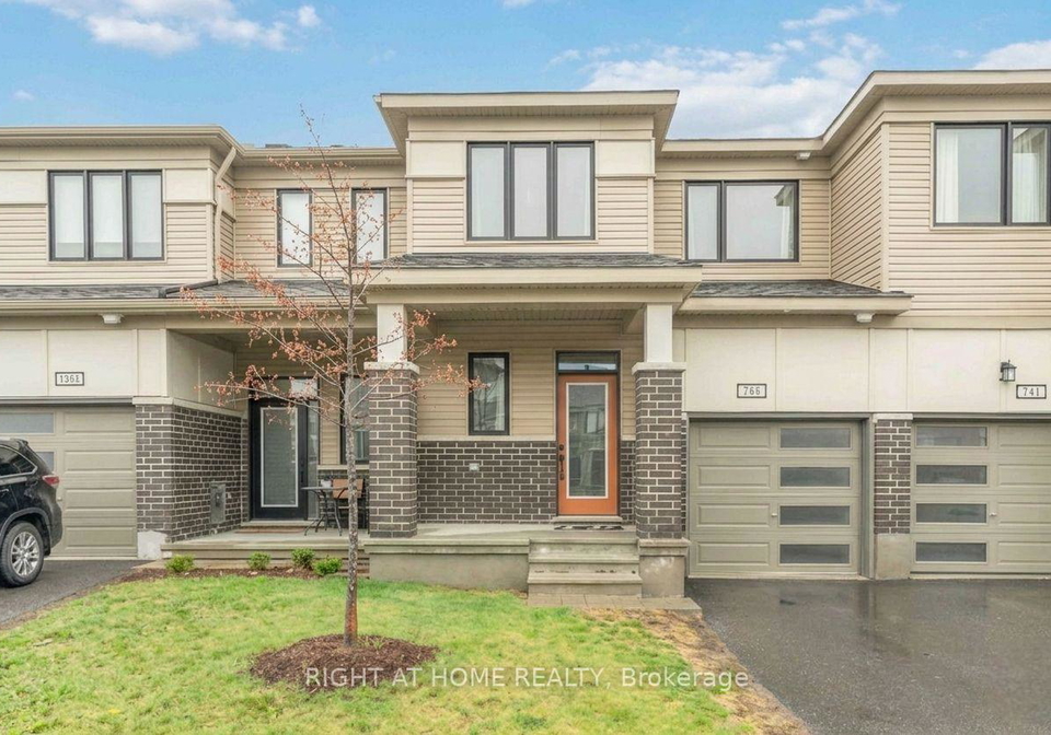 709-derreen-avenue-ottawa-ontario-x13132390
