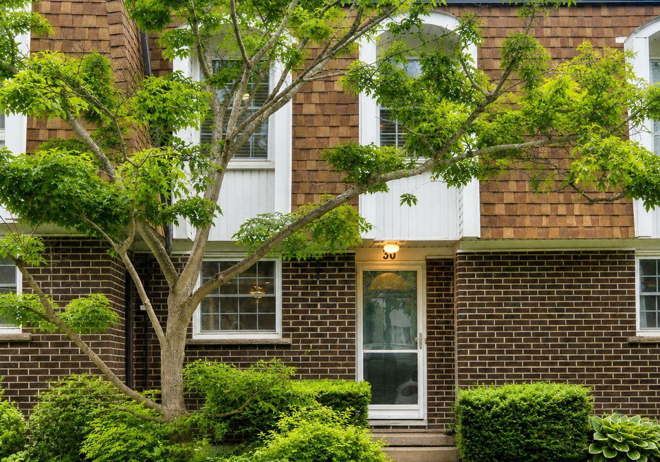 383-s-edinburgh-road-s-guelph-ontario-x13132454