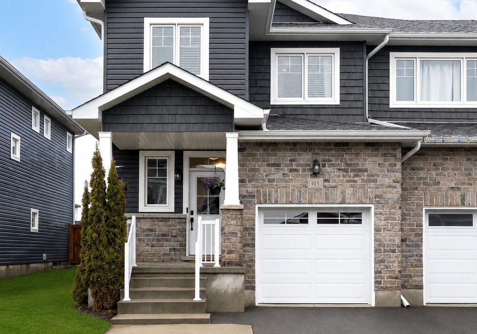 105-hazlett-street-loyalist-ontario-x13132536