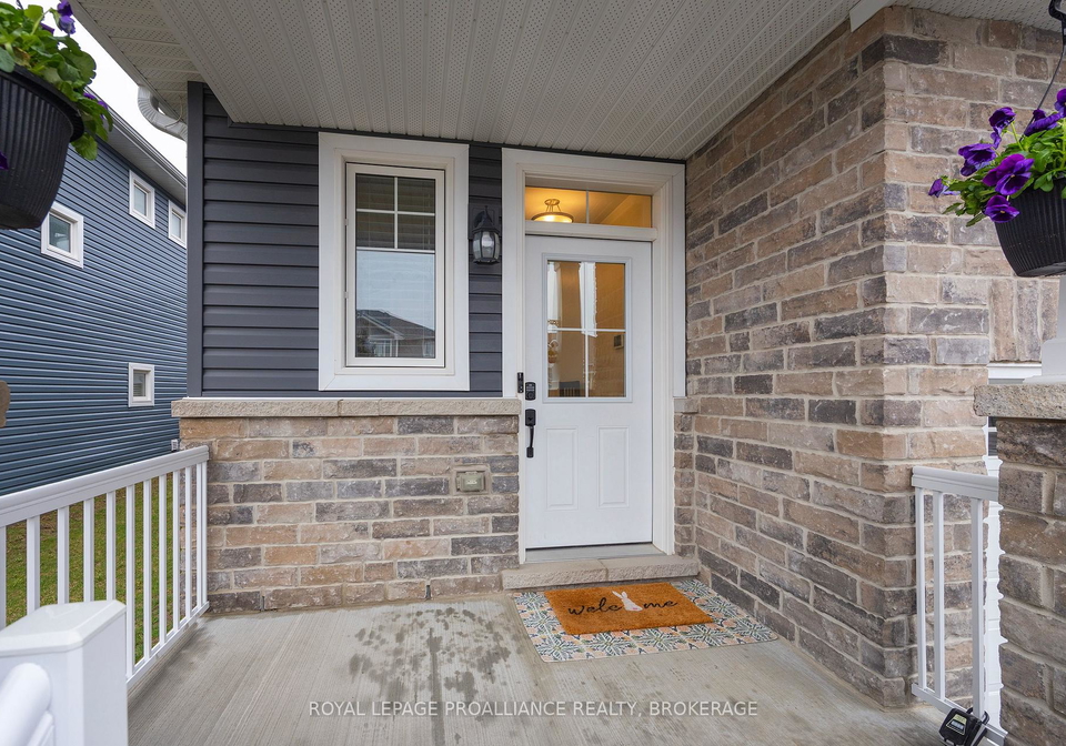 105-hazlett-street-loyalist-ontario-x13132536
