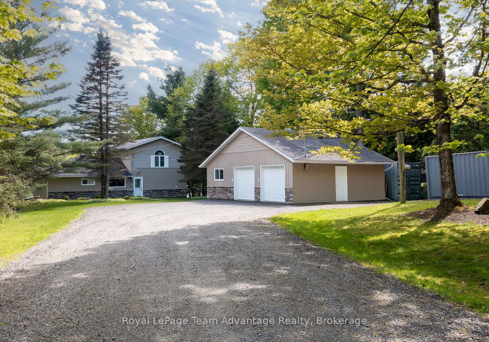1-wren-place-mcdougall-ontario-x13132608