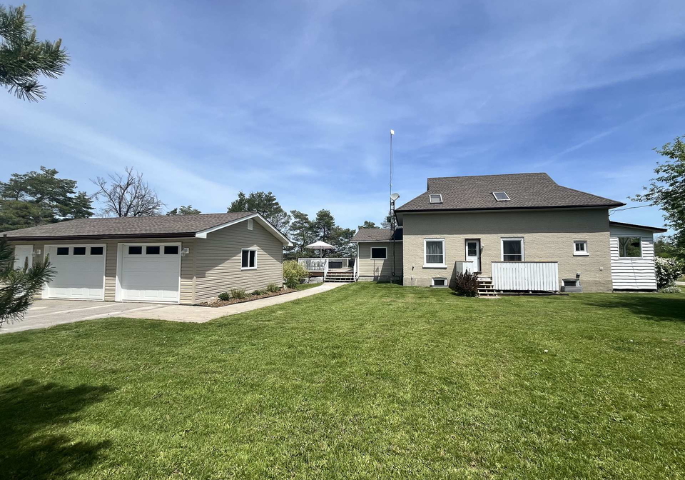 1320-heights-road-kawartha-lakes-ontario-x13132686