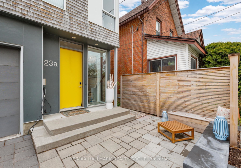 23-helena-street-ottawa-ontario-x13132872
