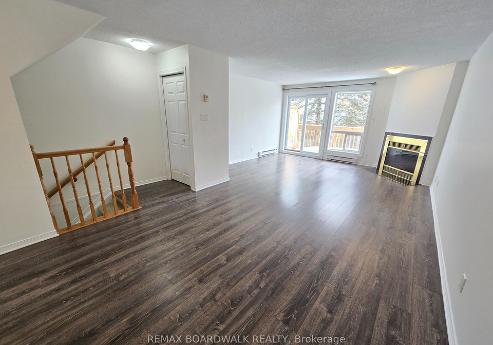 219-briston-private-ottawa-ontario-x13132878