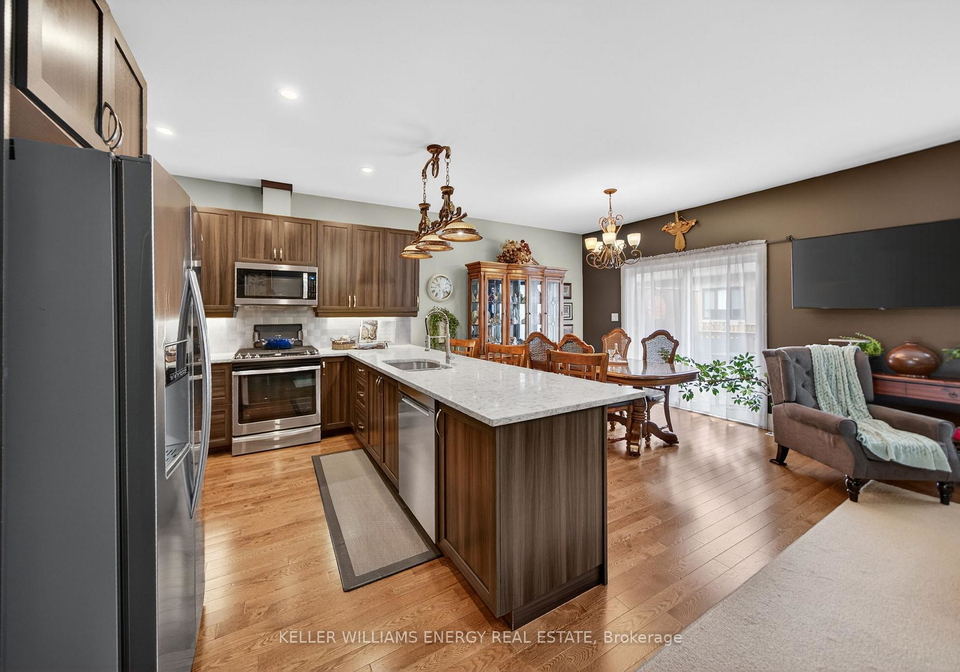 32-curtis-street-prince-edward-county-ontario-x13132884