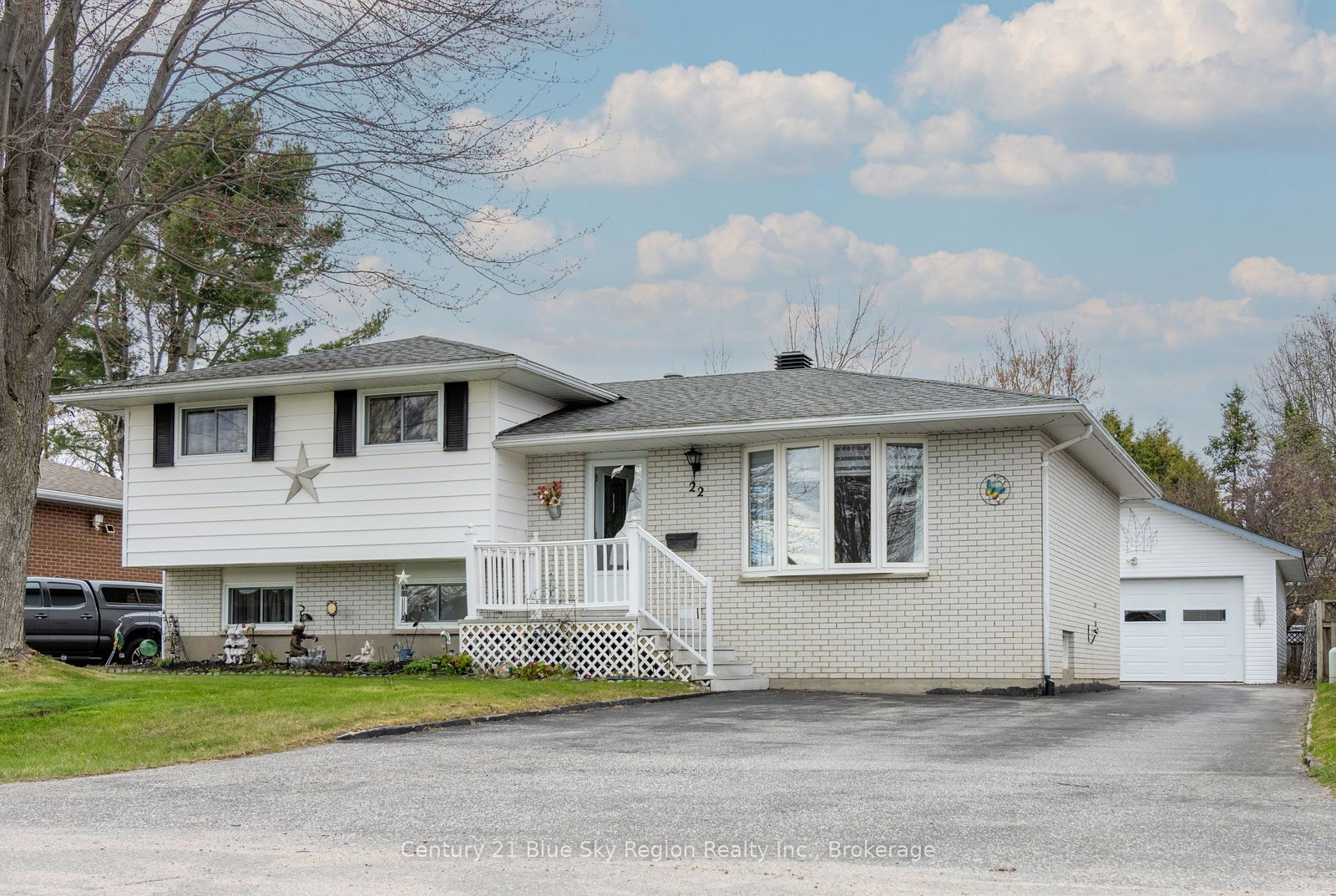 22-nightingale-drive-north-bay-ontario-x13132894
