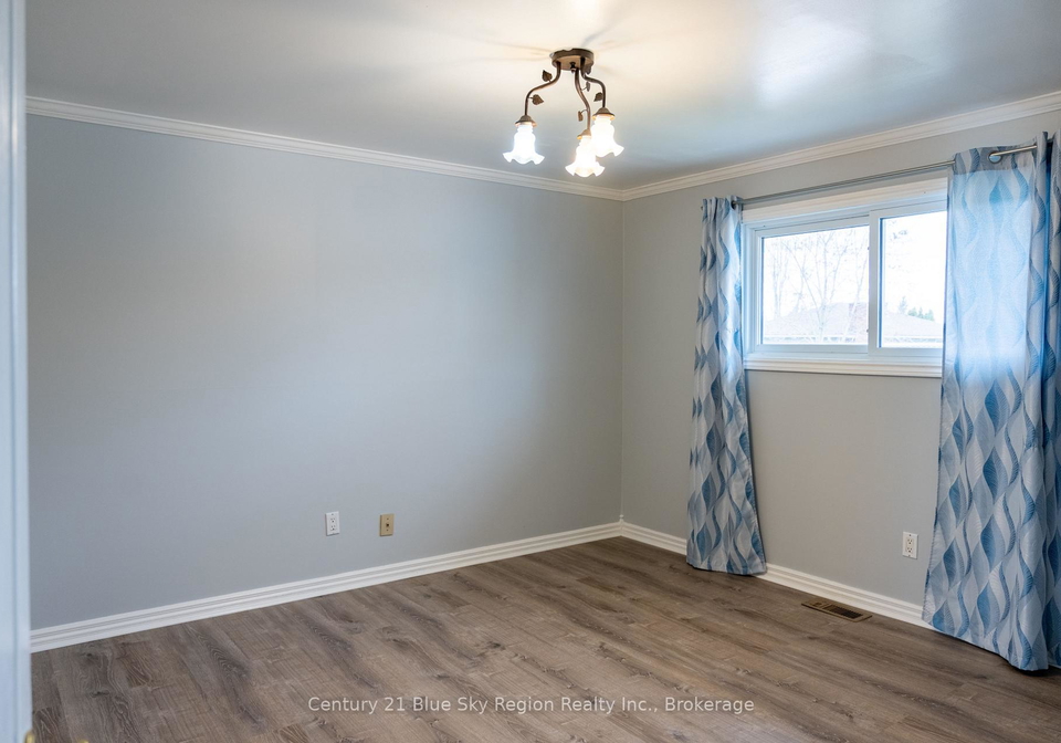 22-nightingale-drive-north-bay-ontario-x13132894