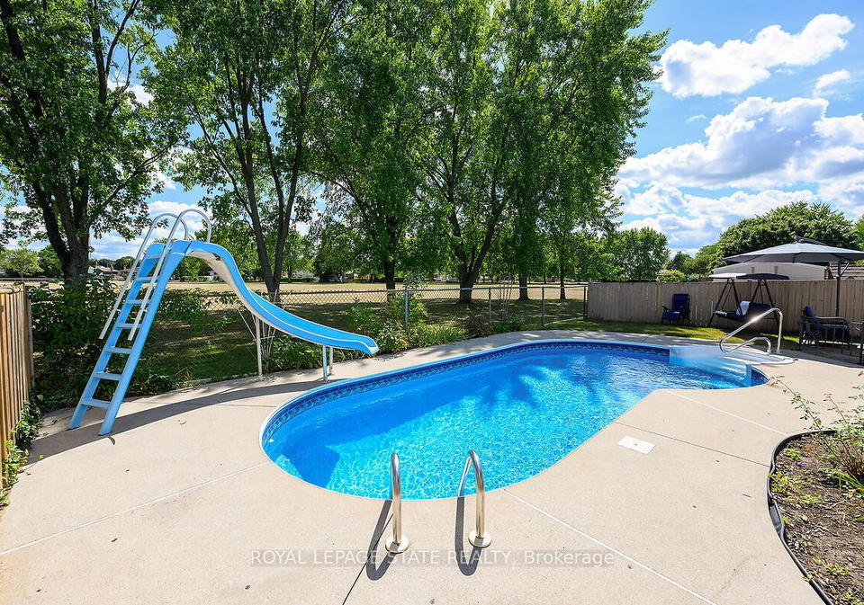 24-oxford-street-brantford-ontario-x13132920