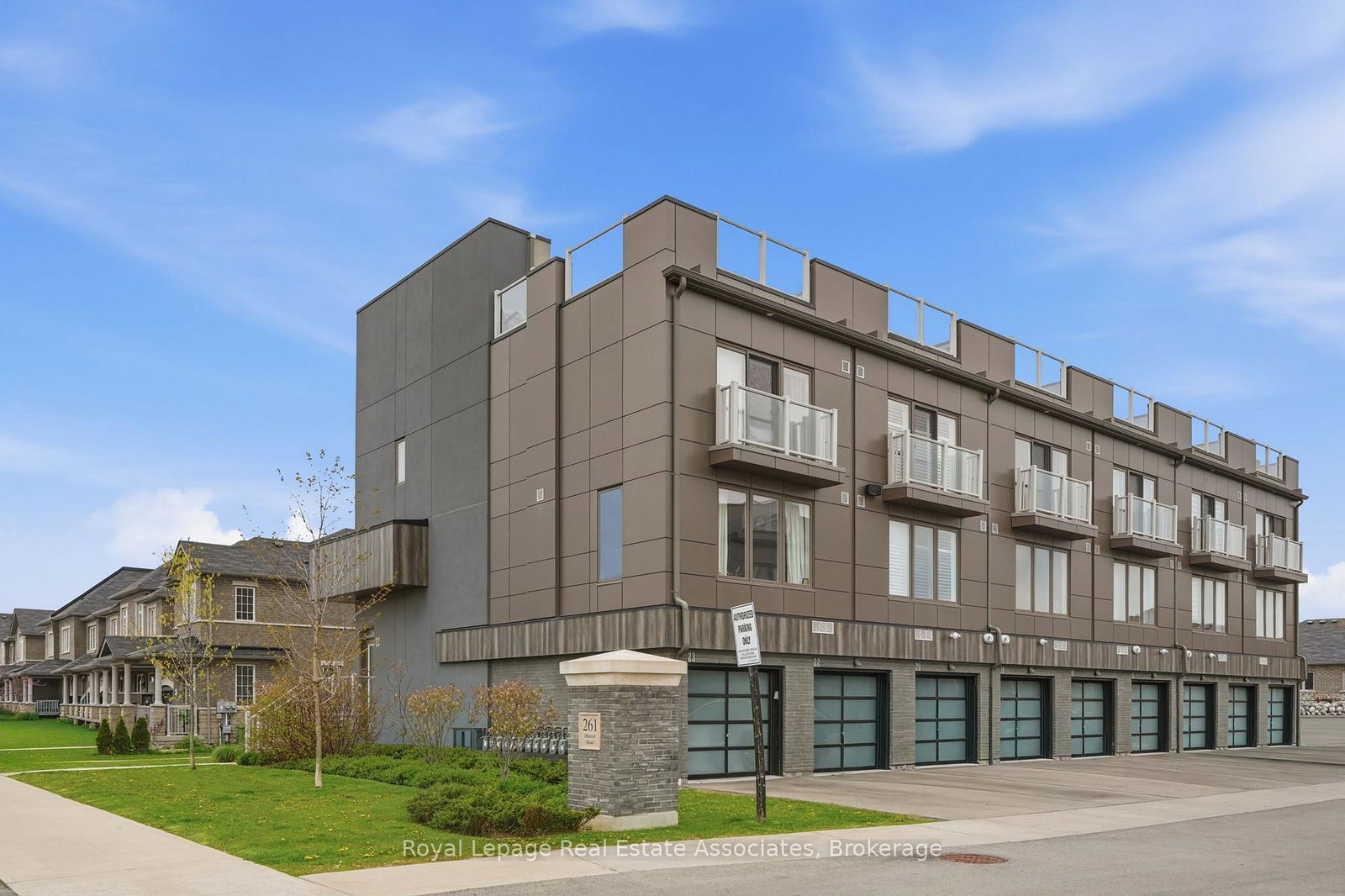 261-skinner-road-hamilton-ontario-x13133010