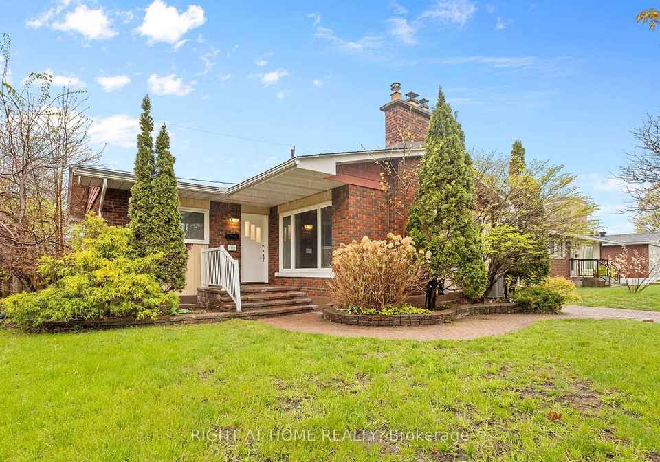1808-gilbert-avenue-ottawa-ontario-x13133058