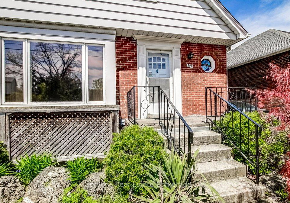 209-parkview-drive-hamilton-ontario-x13133102