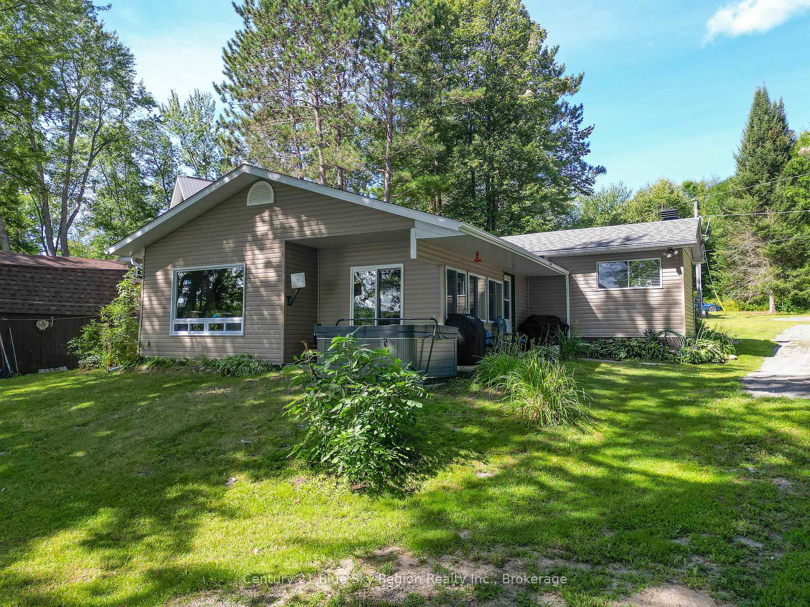 28-andrews-lane-bonfield-ontario-x13133128