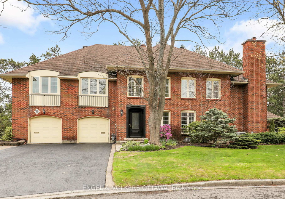 34-chatsworth-crescent-ottawa-ontario-x13133176