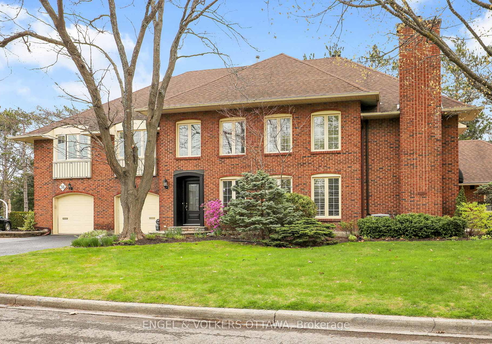 34-chatsworth-crescent-ottawa-ontario-x13133176