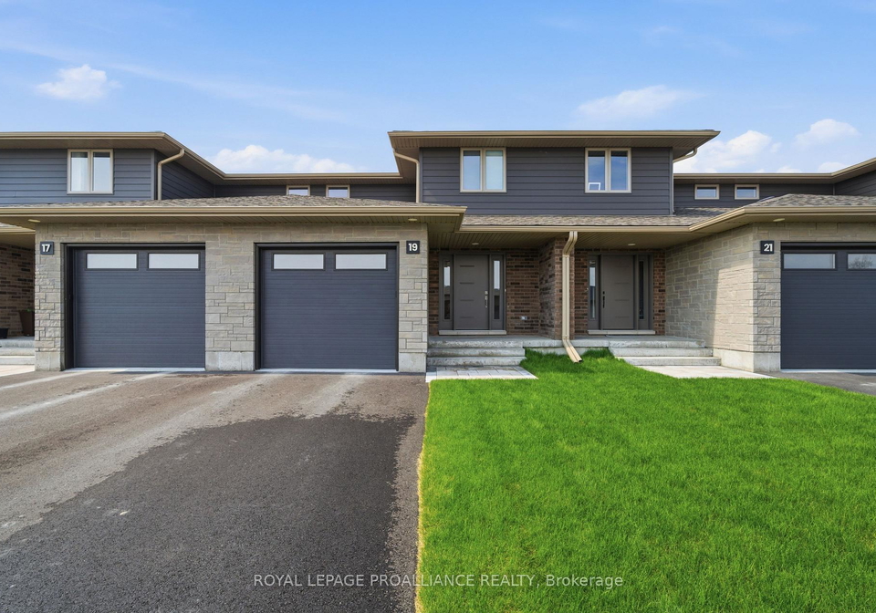 19-parkland-circle-quinte-west-ontario-x13133180