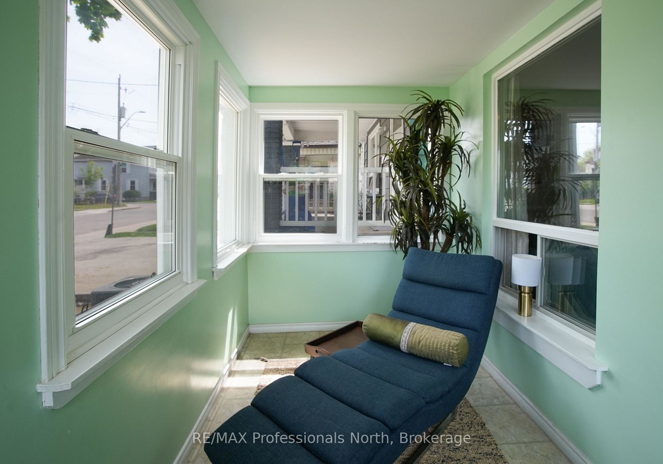 143-barnesdale-avenue-n-hamilton-ontario-x13133228