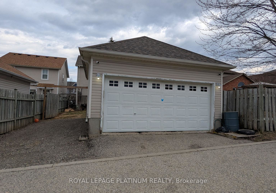 669-zermatt-drive-waterloo-ontario-x13133266