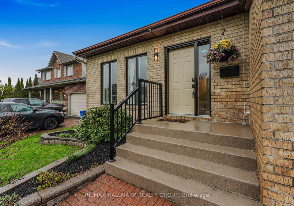 3327-descotes-circle-clarence-rockland-ontario-x13133286