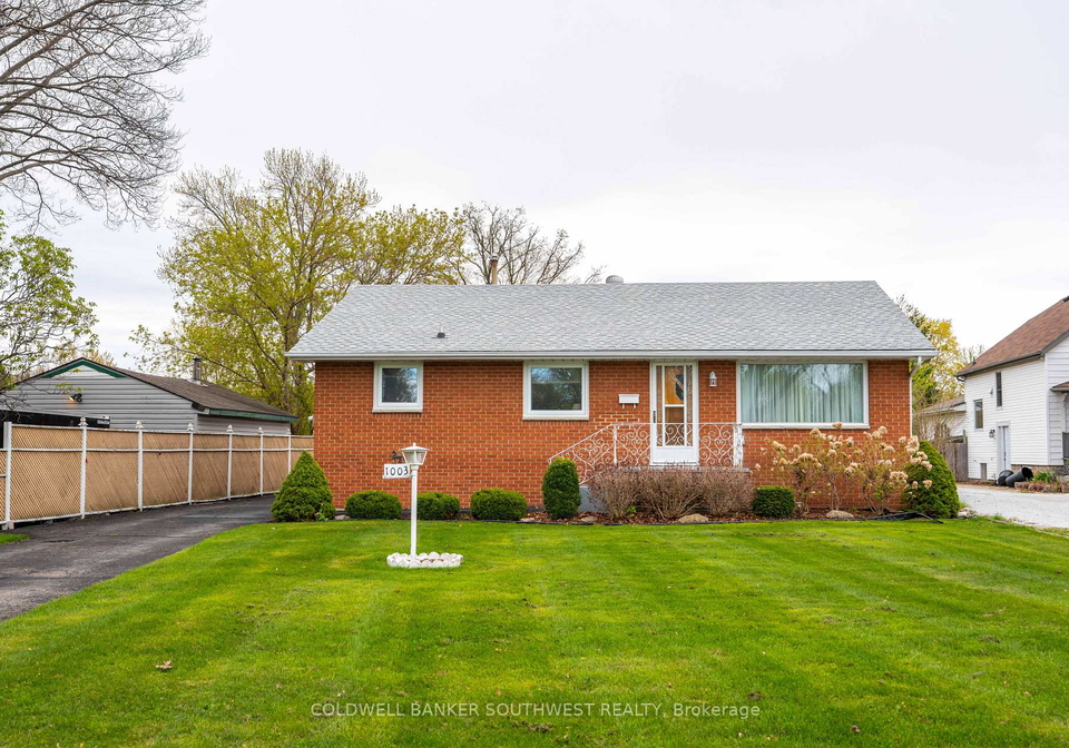 1003-michigan-avenue-sarnia-ontario-x13133354