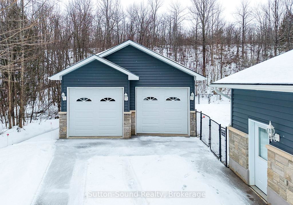 505396-grey-road-1-georgian-bluffs-ontario-x13133522