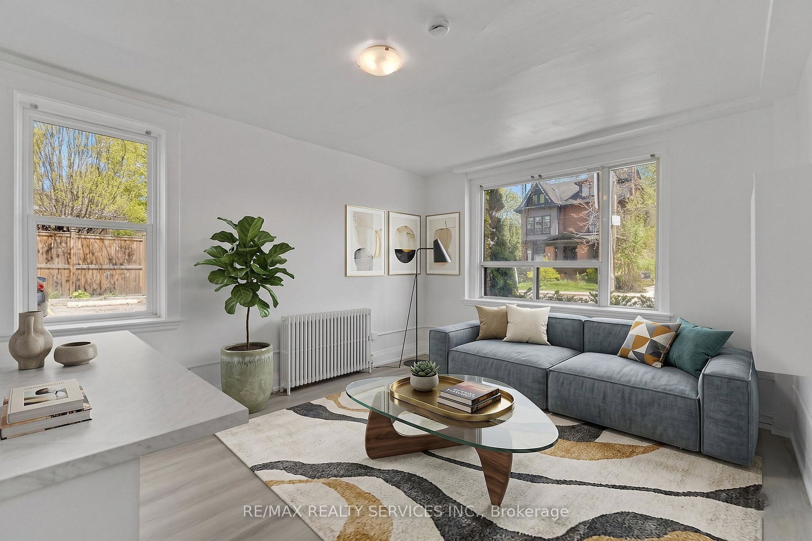 10sherman-avenue-s-hamilton-ontario-x13133550