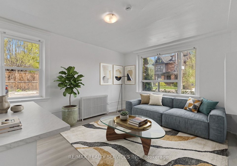10sherman-avenue-s-hamilton-ontario-x13133550