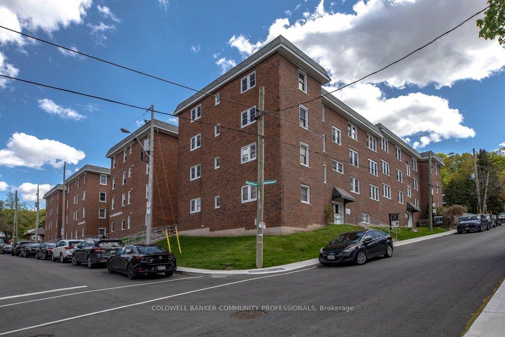 21-mountwood-avenue-hamilton-ontario-x13133582