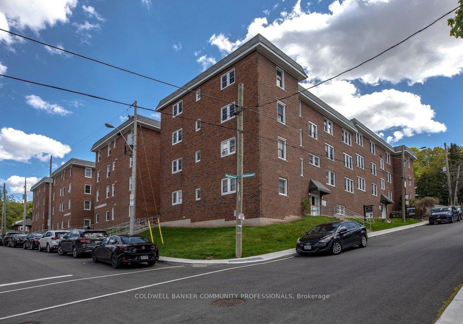 21-mountwood-avenue-hamilton-ontario-x13133582