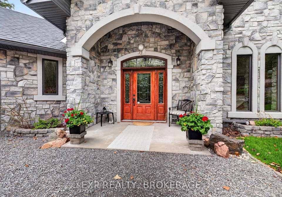 6170-highway-15-kingston-ontario-x13133602