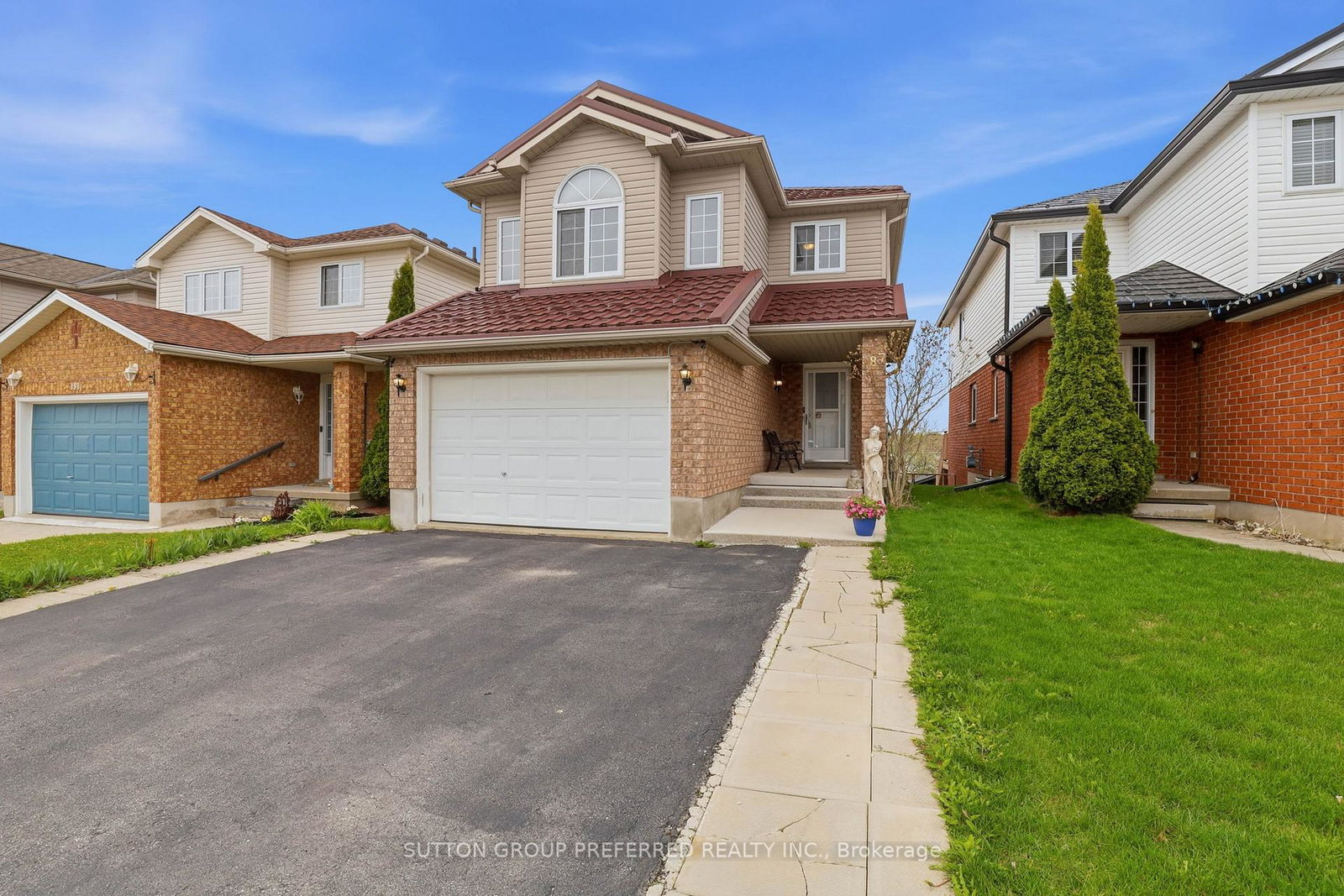 187-hollyridge-crescent-kitchener-ontario-x13133662