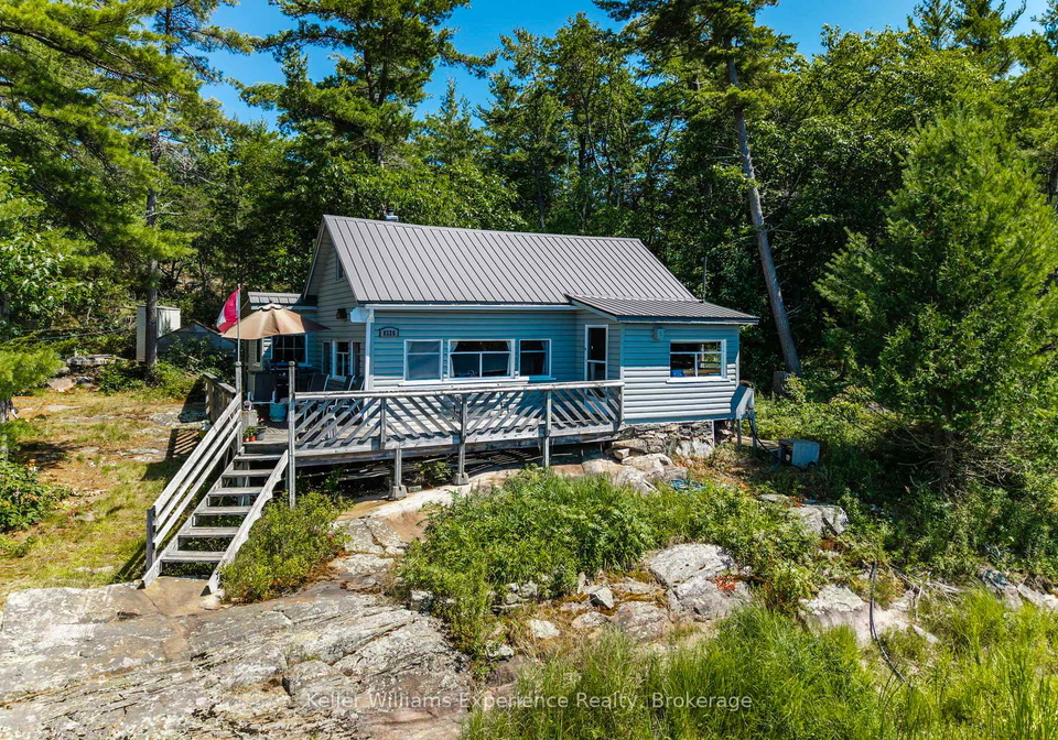 8326-is-2210-georgian-bay-georgian-bay-ontario-x13133706